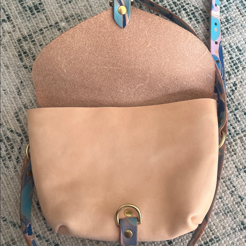 NWOT Glad & Young Fanny Pack Bag - Picture 10 of 15